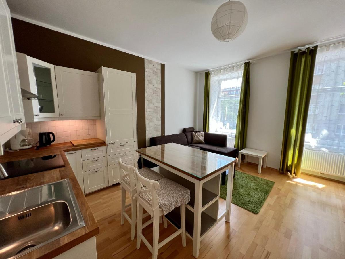 Cozy 2-Room Apartment Відень Екстер'єр фото