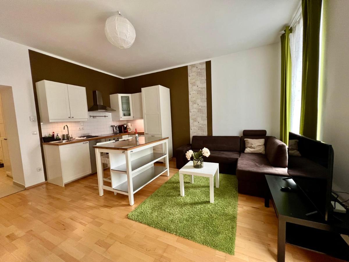 Cozy 2-Room Apartment Відень Екстер'єр фото